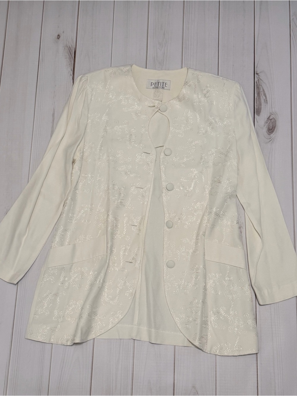 Petite Sophisticate Vintage cream Fitted Long Blazer